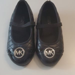 NWT Michael Kors ballerina shoes Lil Mallory 8
